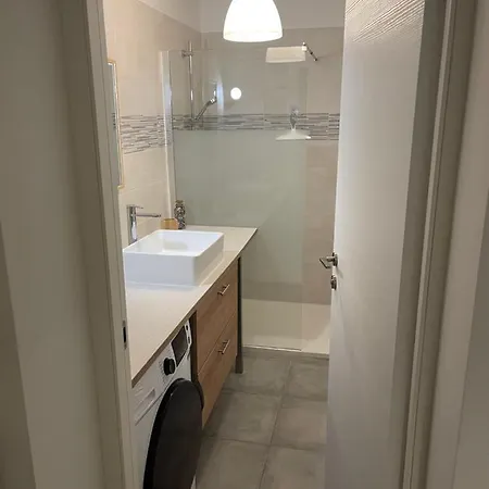 Modernes Vue A Cap Esterel Saint-Raphaël