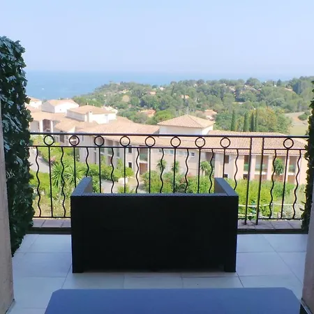 Daire Modernes Vue A Cap Esterel