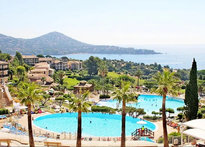 Modernes Vue A Cap Esterel 아파트 Saint-Raphaël