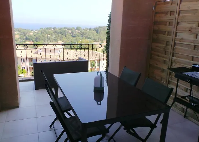 Modernes Vue A Cap Esterel * Saint-Raphaël